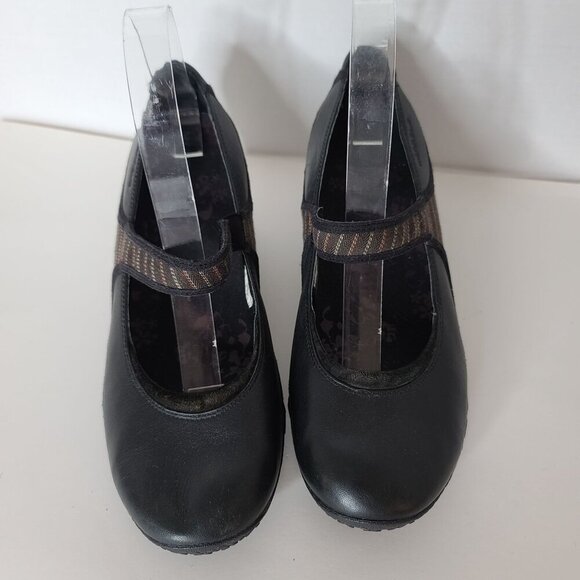 Merrell Poppy Black Leather Mary Jane Wedge Cushion Vibram Sole Shoes‎ Size 9.5 - Picture 4 of 11